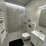 Max Relax Palanga, 2 Butas